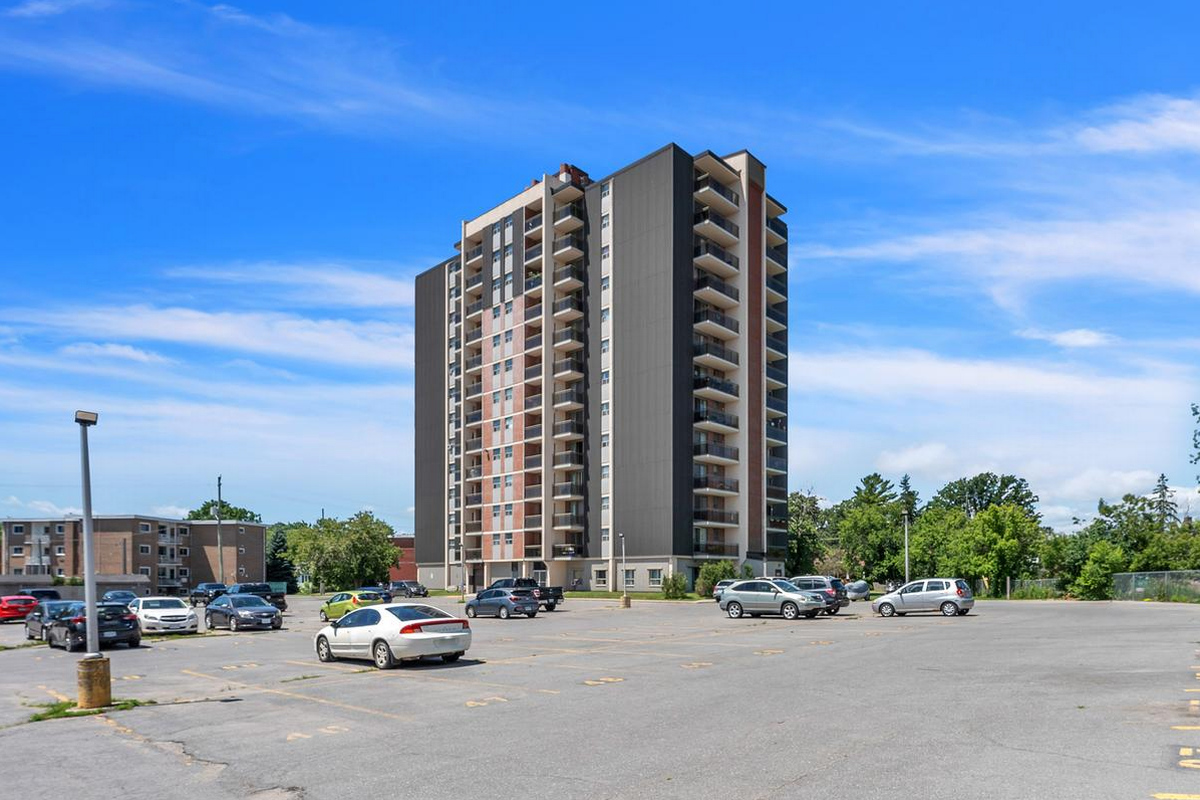 175 Park Street - Photo 3 of 26