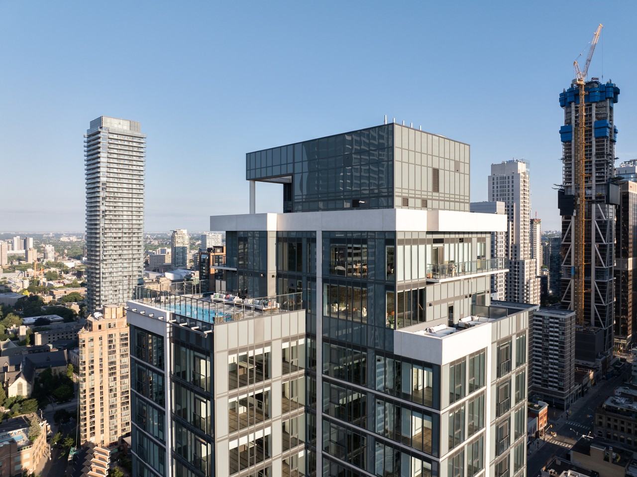 The Ivy - Photo 4 of 48