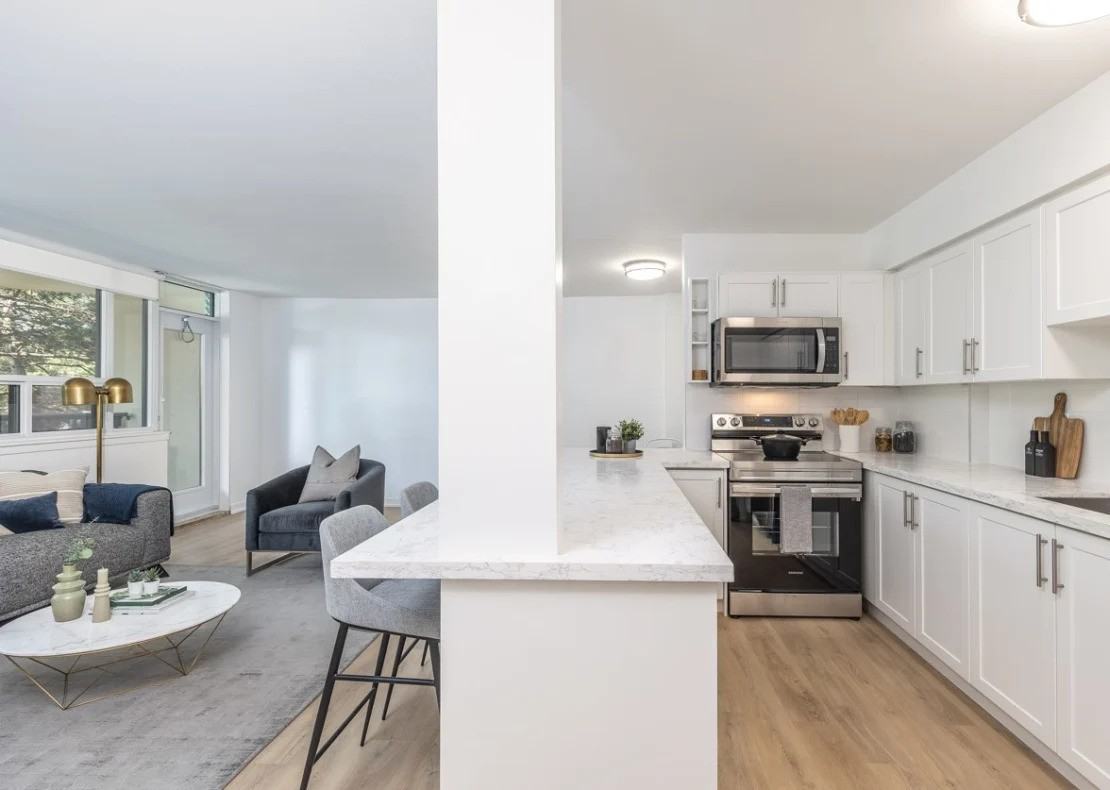 240 Markland Drive - Photo 5 of 18