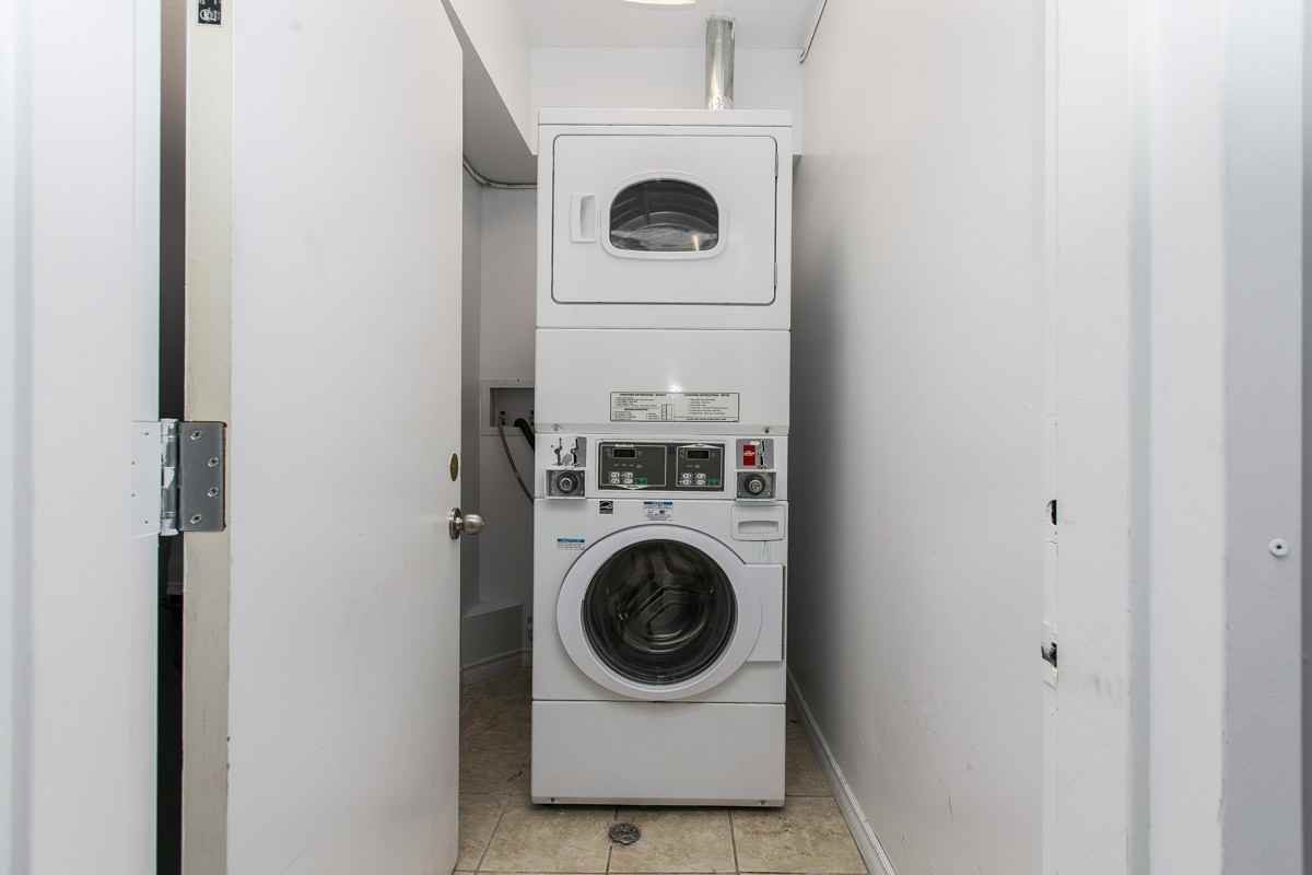 1025 King Street East - Photo 7 of 8