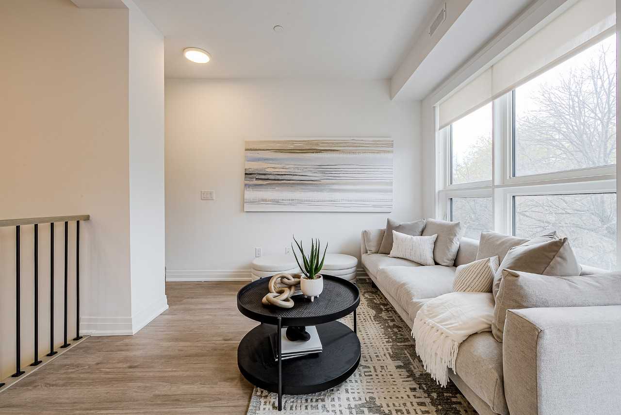 15 Brenthall Avenue - Photo 6 of 17