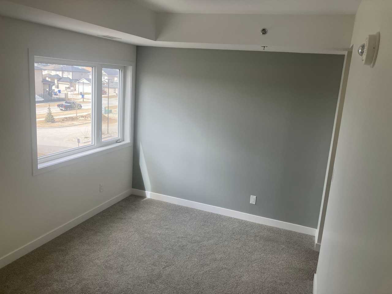 33 Prymak Place - Photo 4 of 41