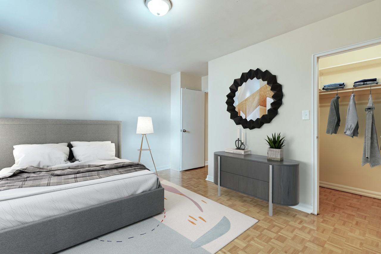 300 Eglinton Avenue East - Photo 3 of 18