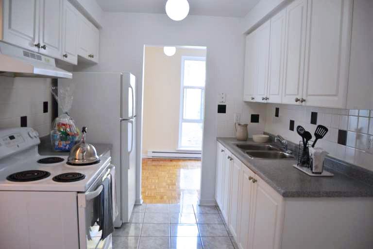 Forestview Townhomes: 2020 - Photo 2 of 10