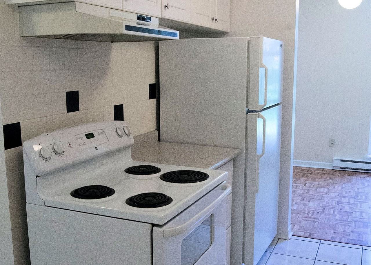 Forestview Townhomes: 2020 - Photo 3 of 10