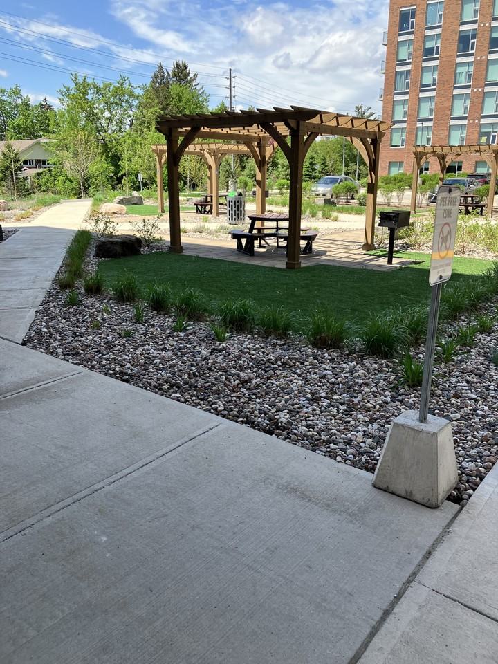 Lunen Haus - Photo 3 of 50