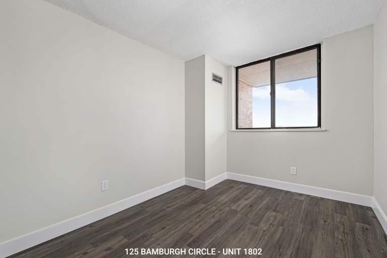 125 Bamburgh Circle - Photo 6 of 32