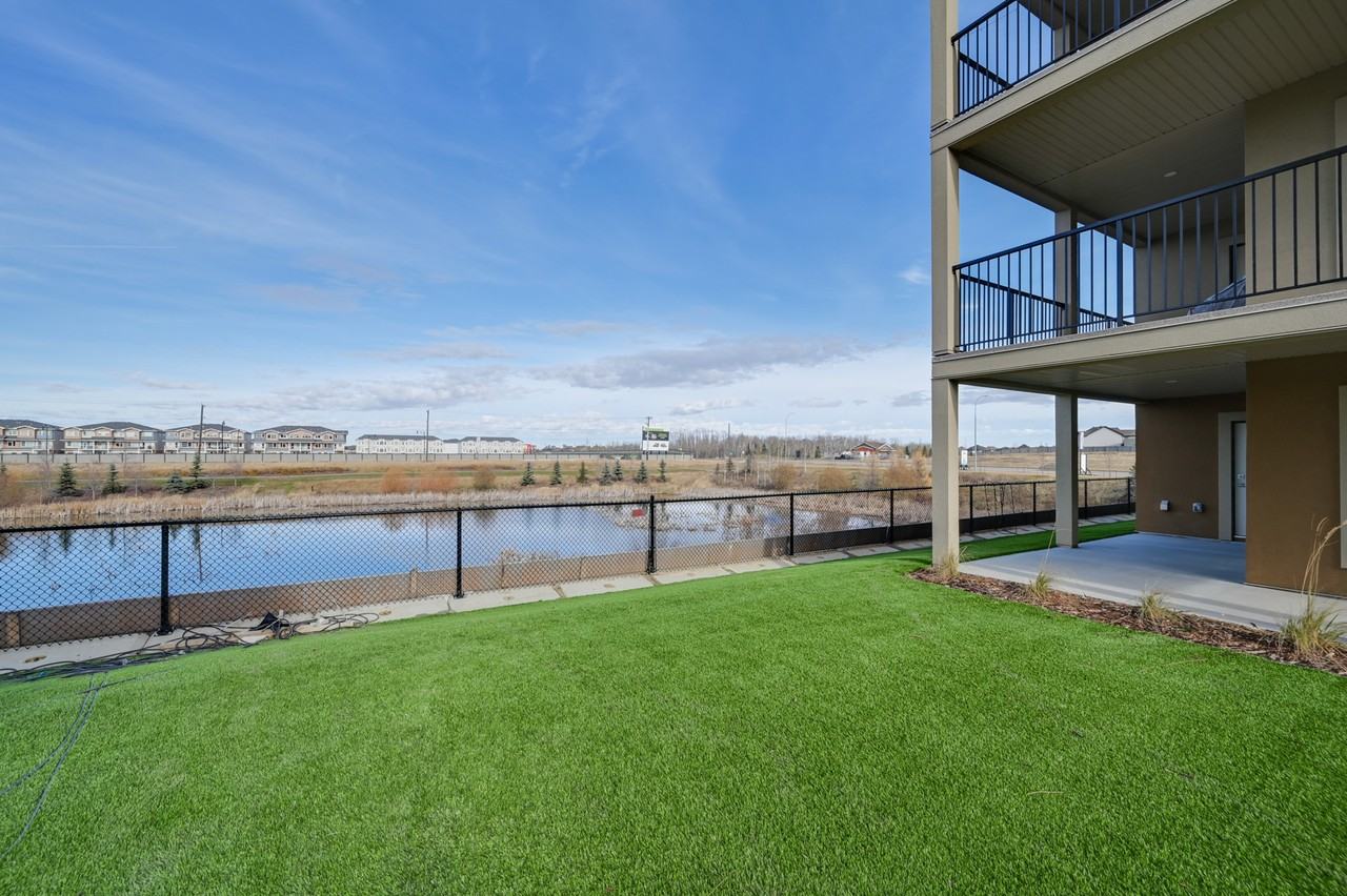 Essence At Windermere South - Photo 7 of 23