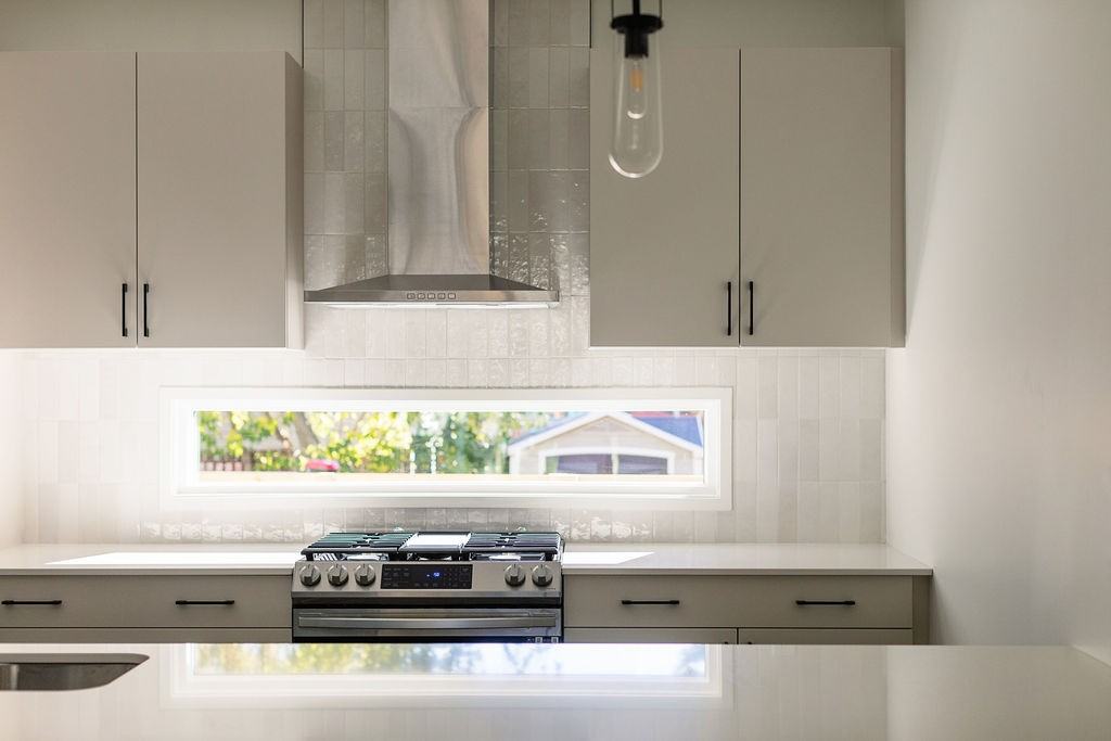 Glenora 2 4 Plex - Photo 2 of 50