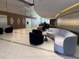 featured image of 5105 Hurontario Street