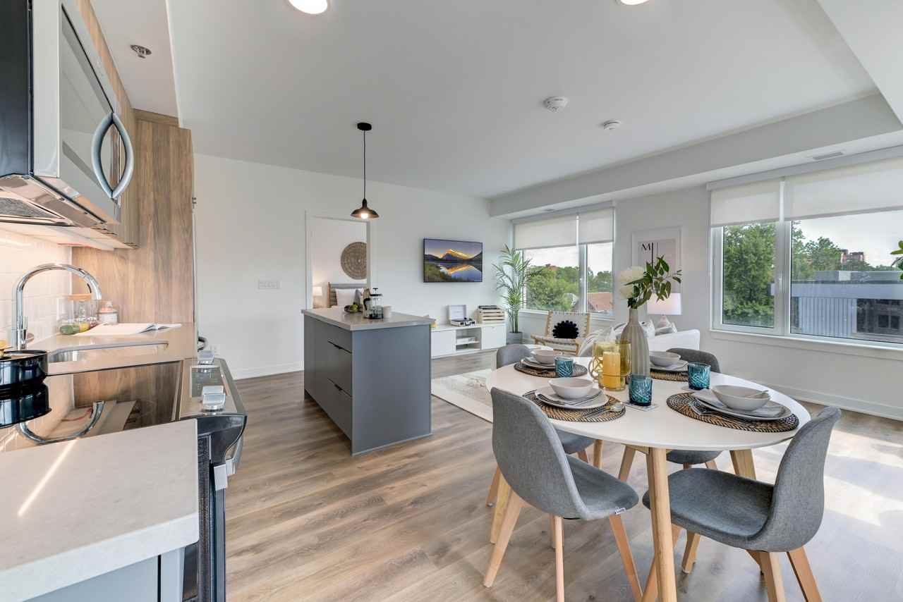 Story of Rideau & Chapel - Photo 4 of 50