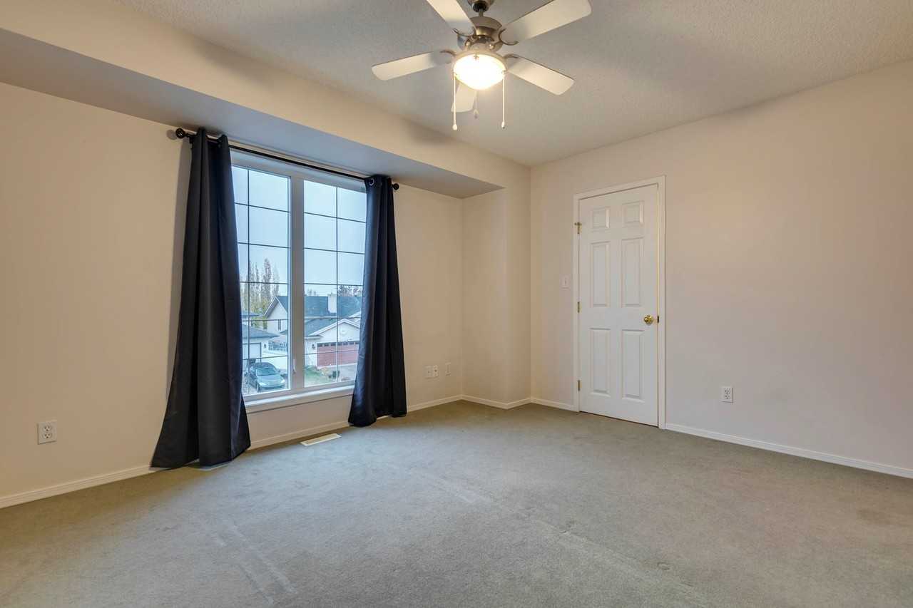 Beacon Pointe Townhome - Photo 5 of 29