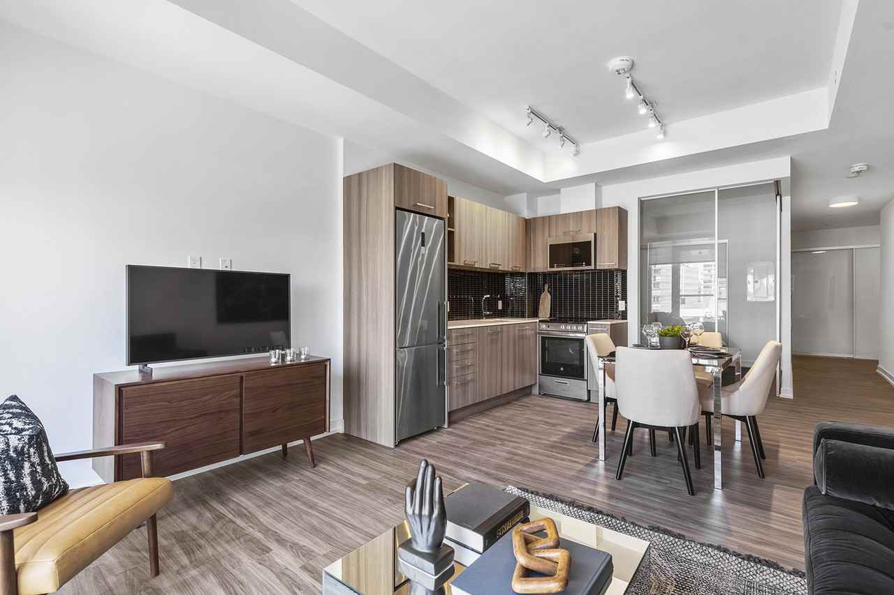 Gerrard West - Photo 5 of 39