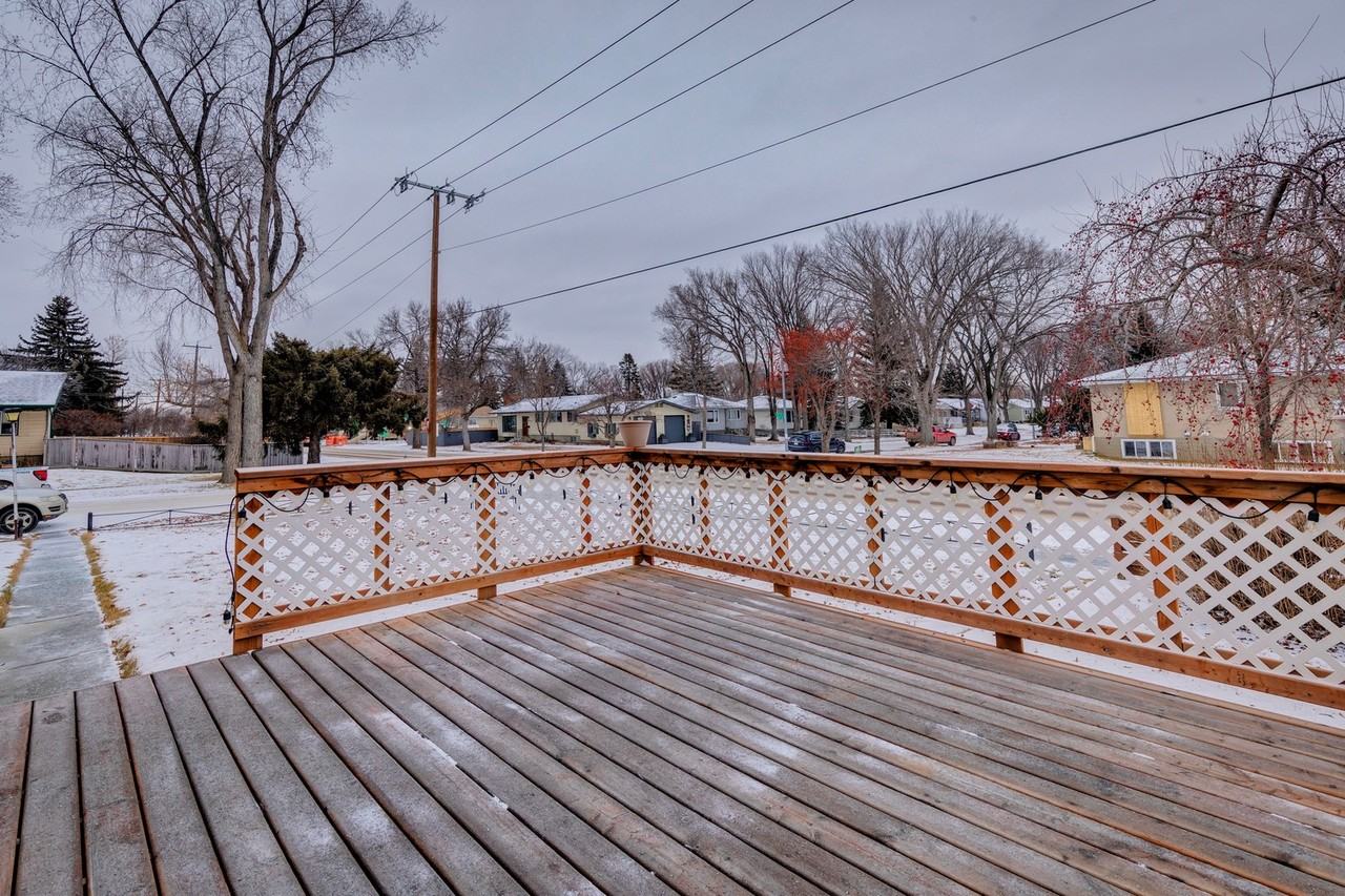 House 9707 64 Ave - Photo 7 of 19