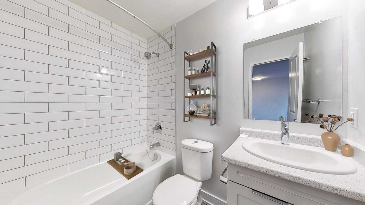 1560, 1570, 1580 Adelaide Street North - Photo 5 of 17