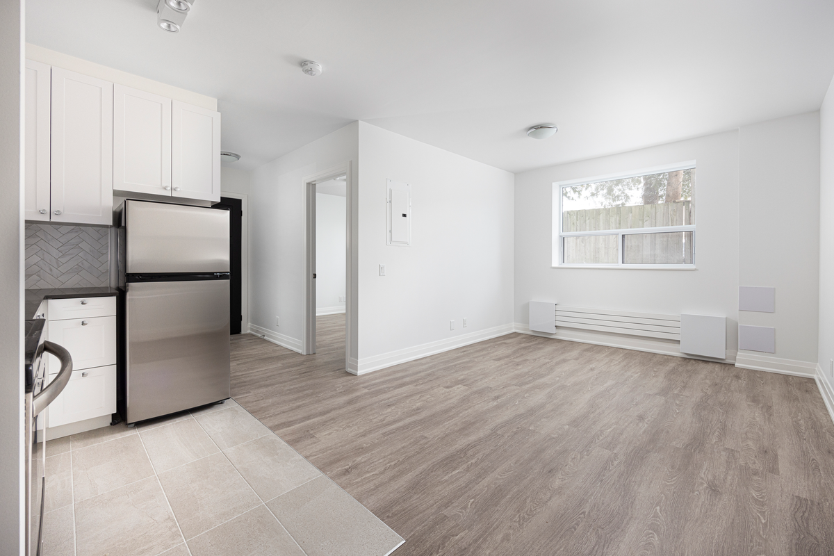 2701 EGLINTON AVE W - Photo 2 of 11