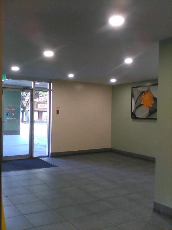 1147 Quadra St - Photo 6 of 9