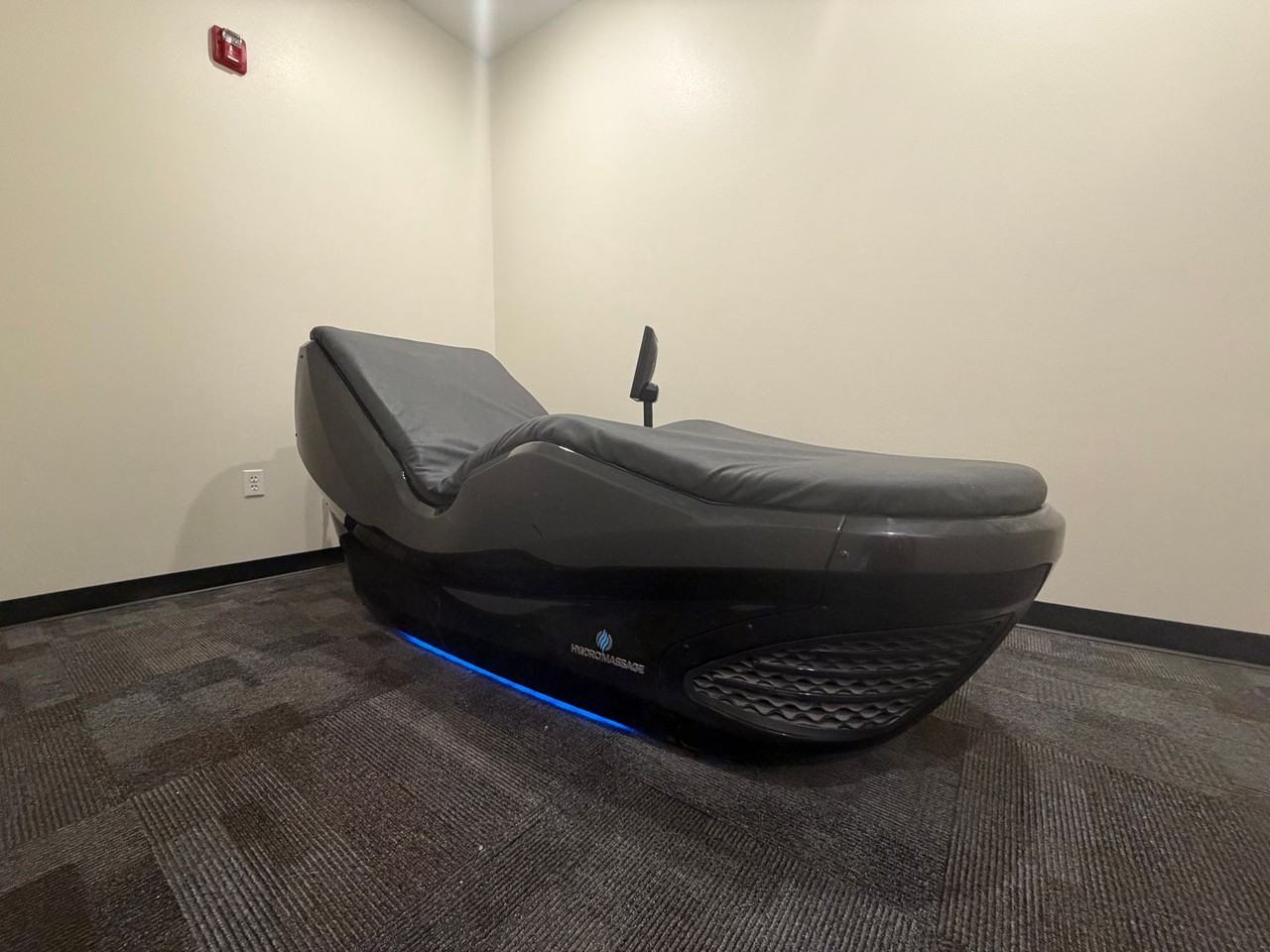 Brand New - Photo 3 of 50