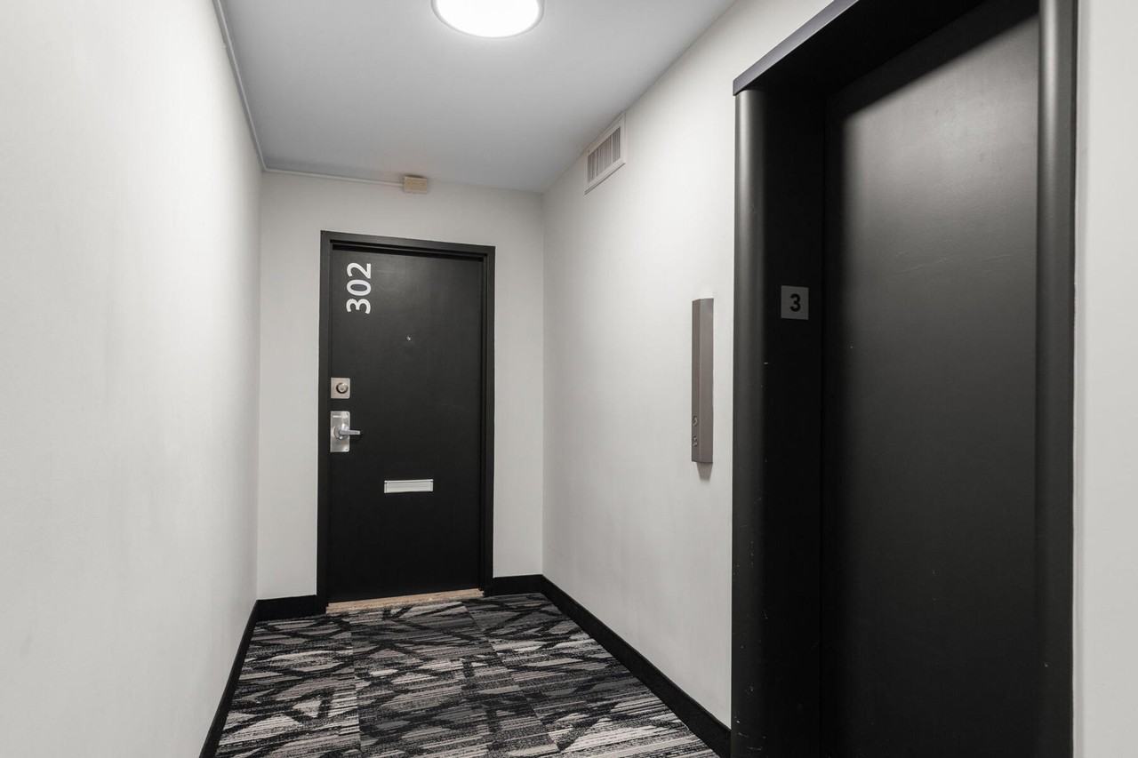 5745 Côte - Photo 7 of 13