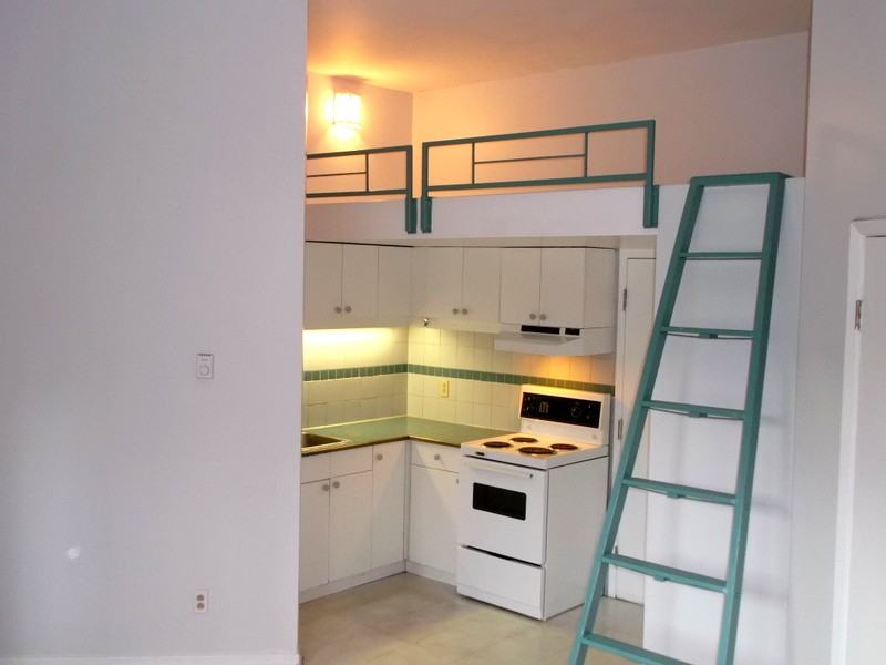 1445 Rue Saint-Marc #105 - Photo 2 of 11