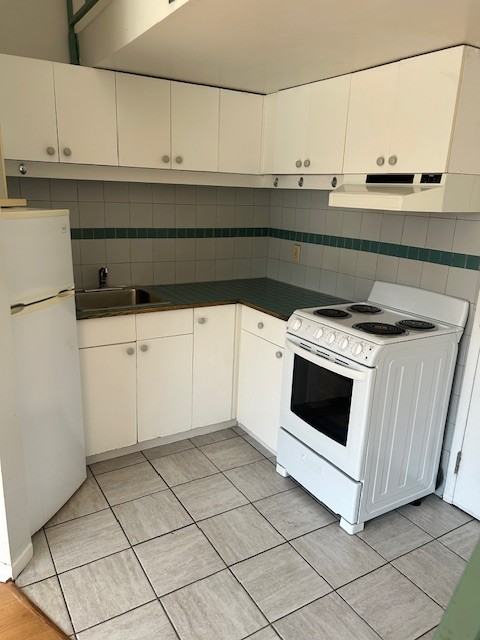 1445 Rue Saint-Marc #105 - Photo 7 of 11