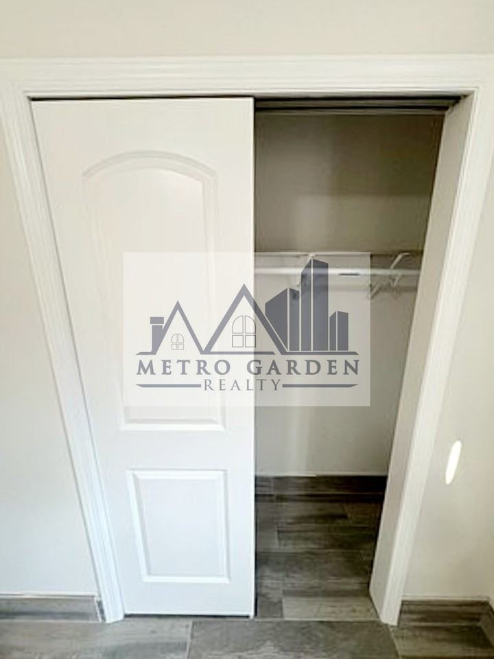 24-40 86th Street #2 - Photo 4 of 5