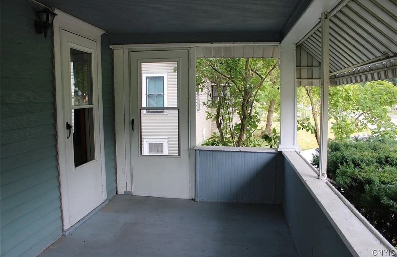 104 Lynhurst Avenue - Photo 3 of 40