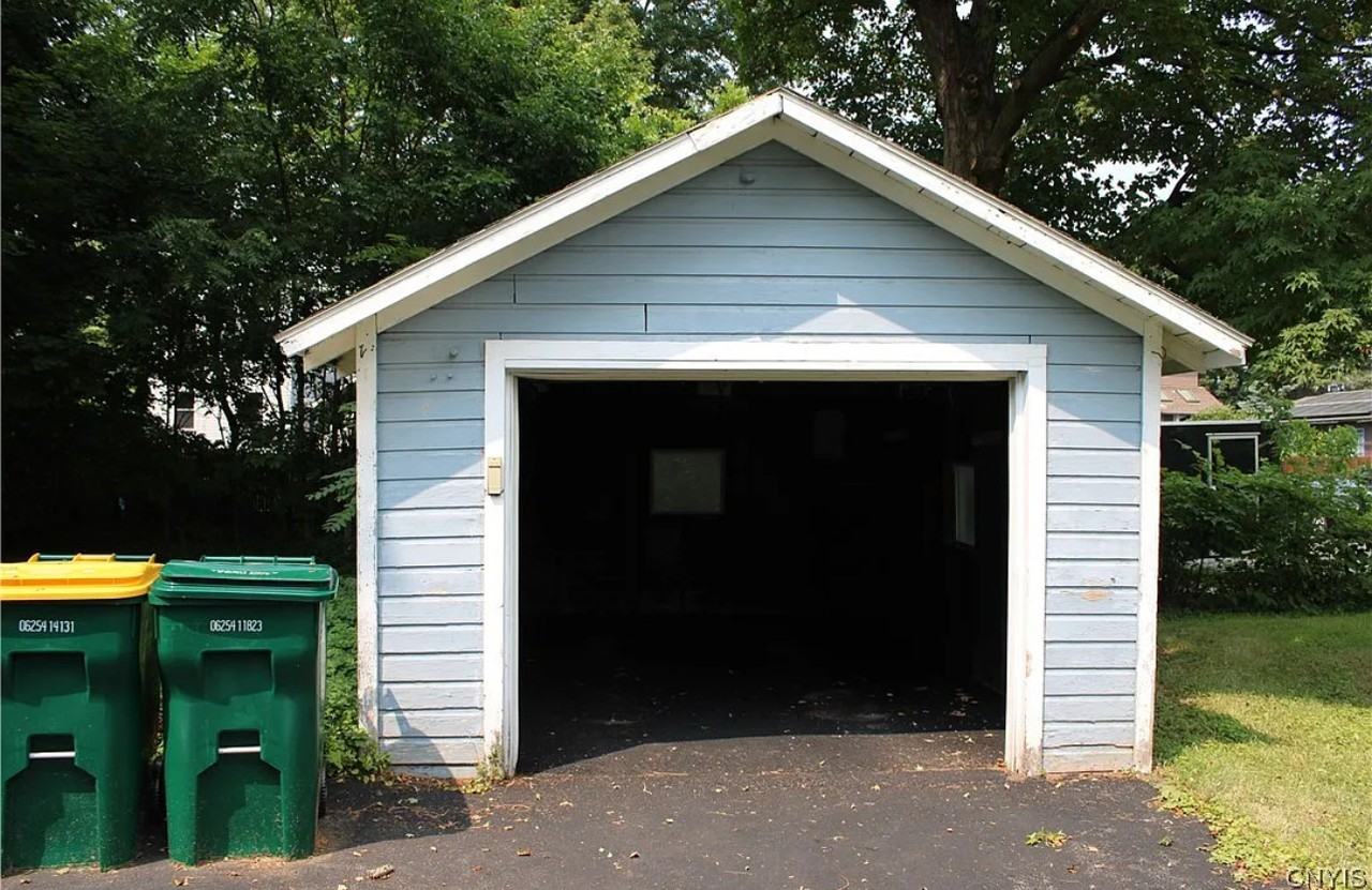 104 Lynhurst Avenue - Photo 7 of 40