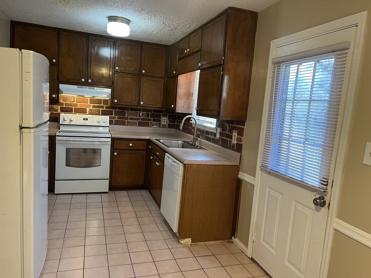 8431 Moultrie Drive #1 - Photo 3 of 9