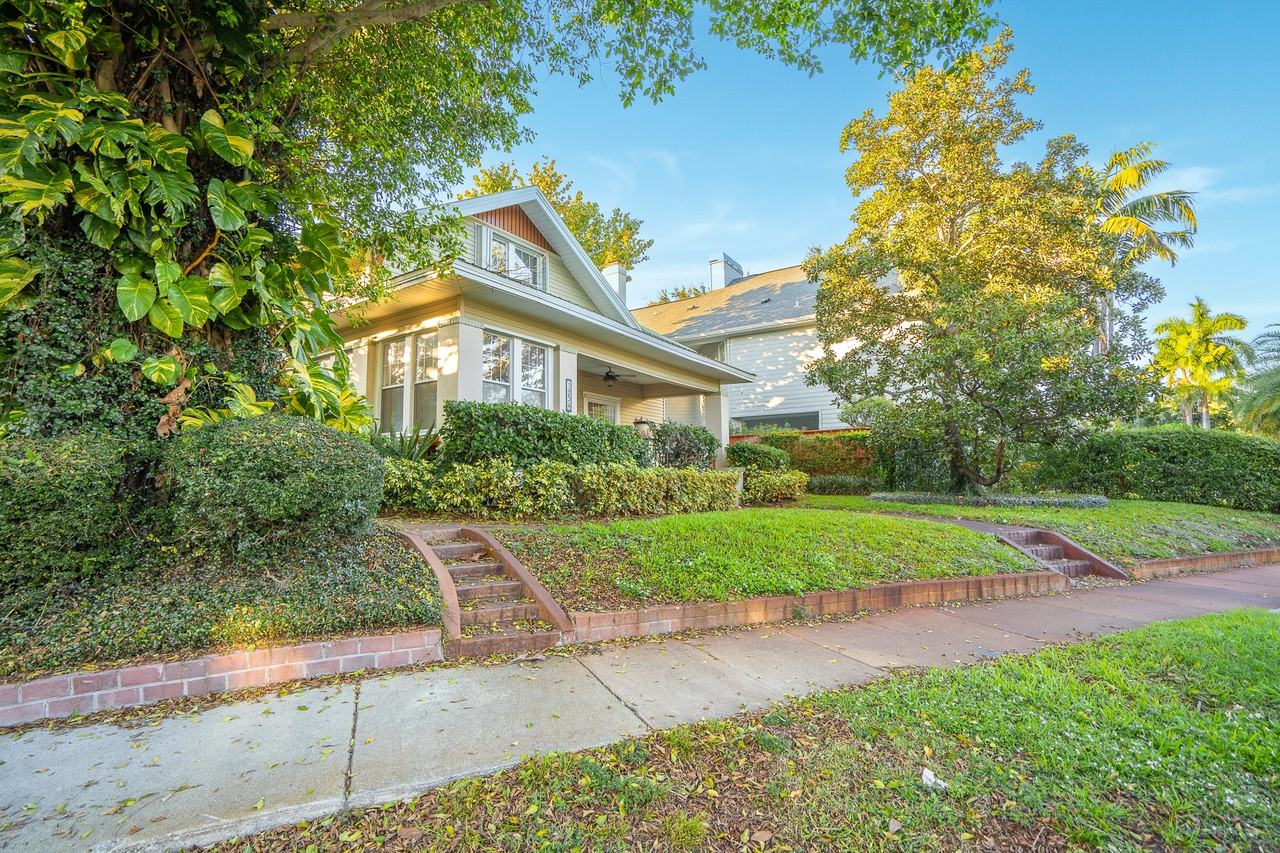 1234 Beach Drive Northeast #NA - Photo 4 of 50