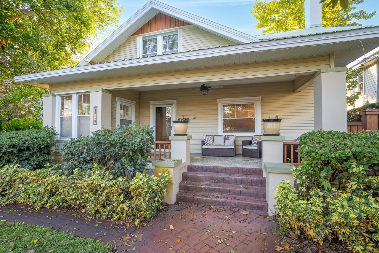 1234 Beach Drive Northeast #NA - Photo 5 of 50