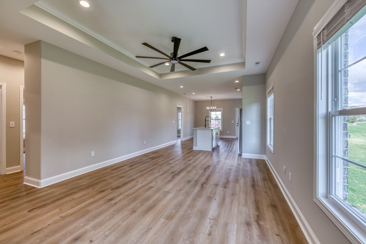 319 Monroe Drive #NA - Photo 4 of 39