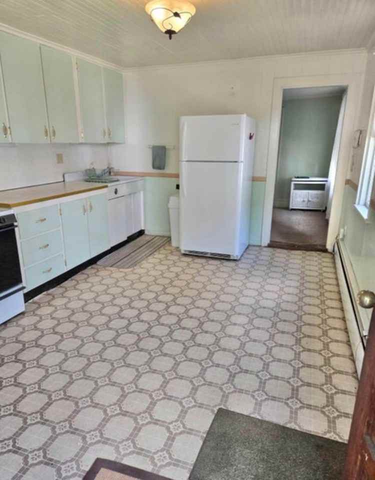 508 South Main Street #2 - Photo 6 of 10