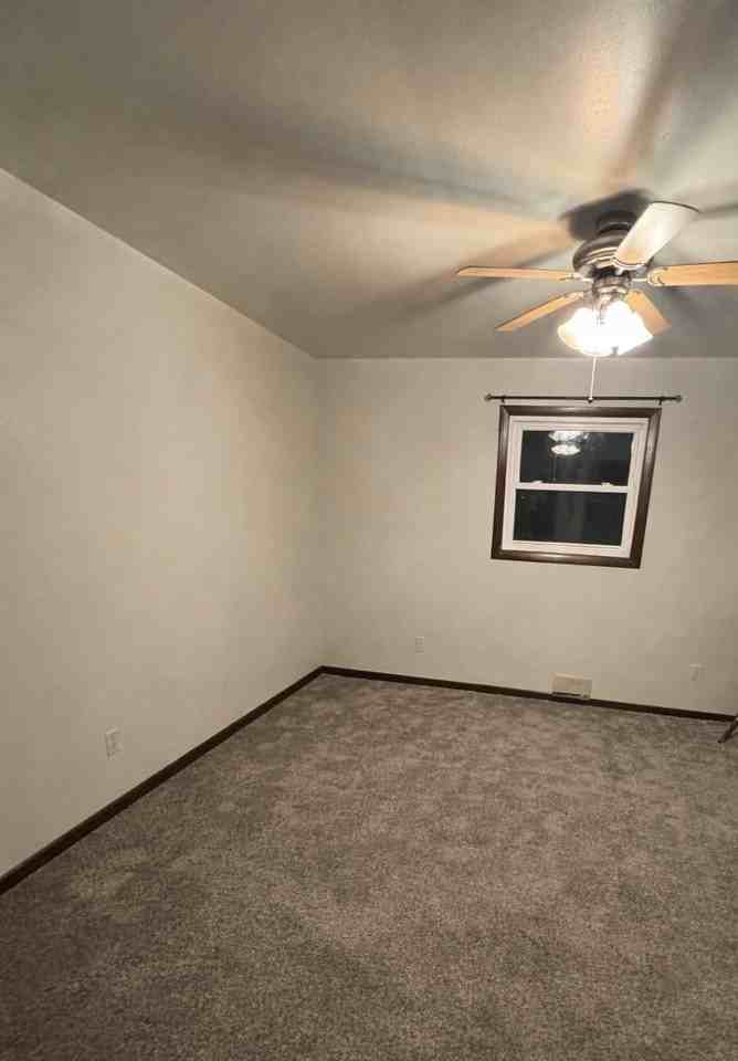 237 Rosalyn Street #1 - Photo 6 of 7