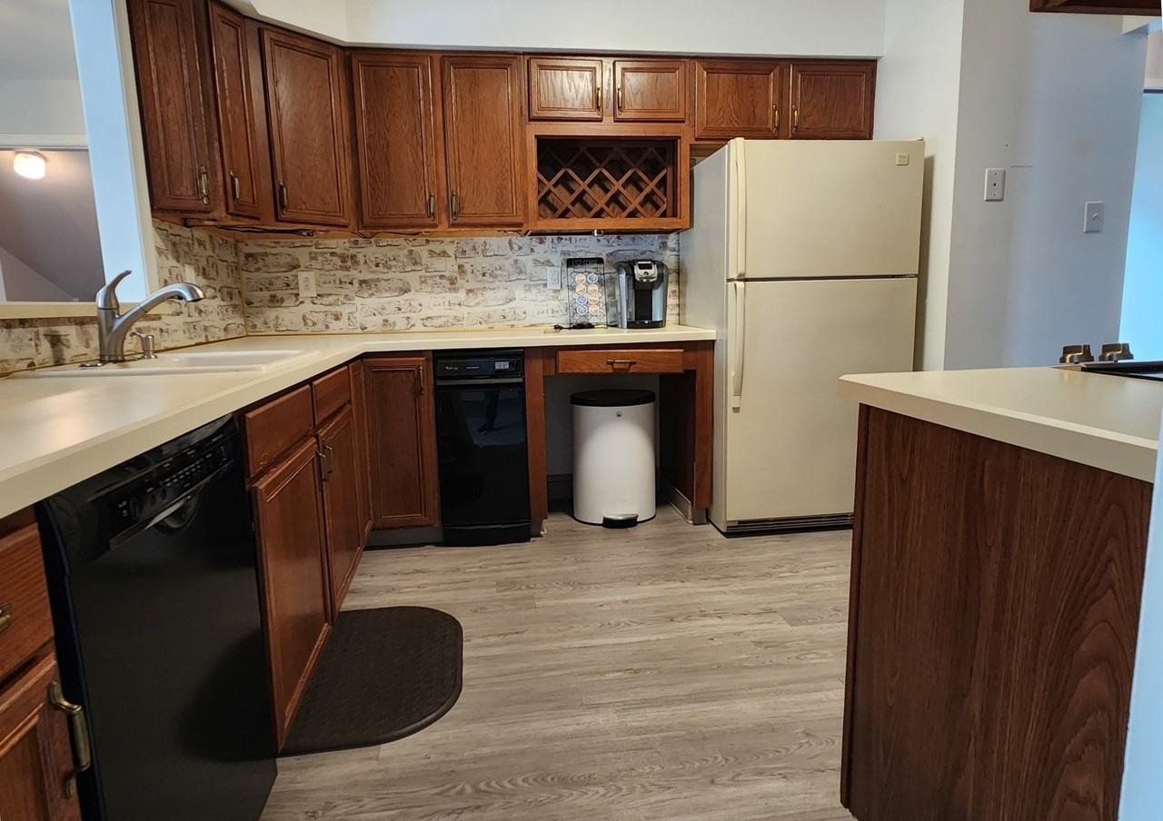 3500 Bristol-Oxford Valley Road #2 - Photo 3 of 13