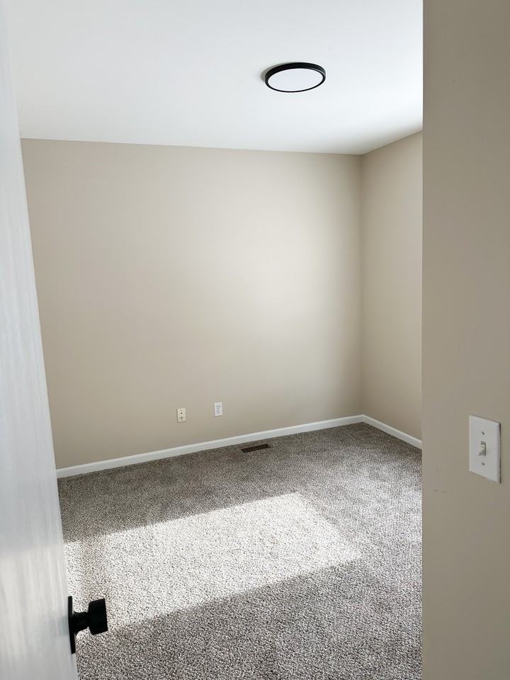 10 Delta Street #NA - Photo 6 of 8