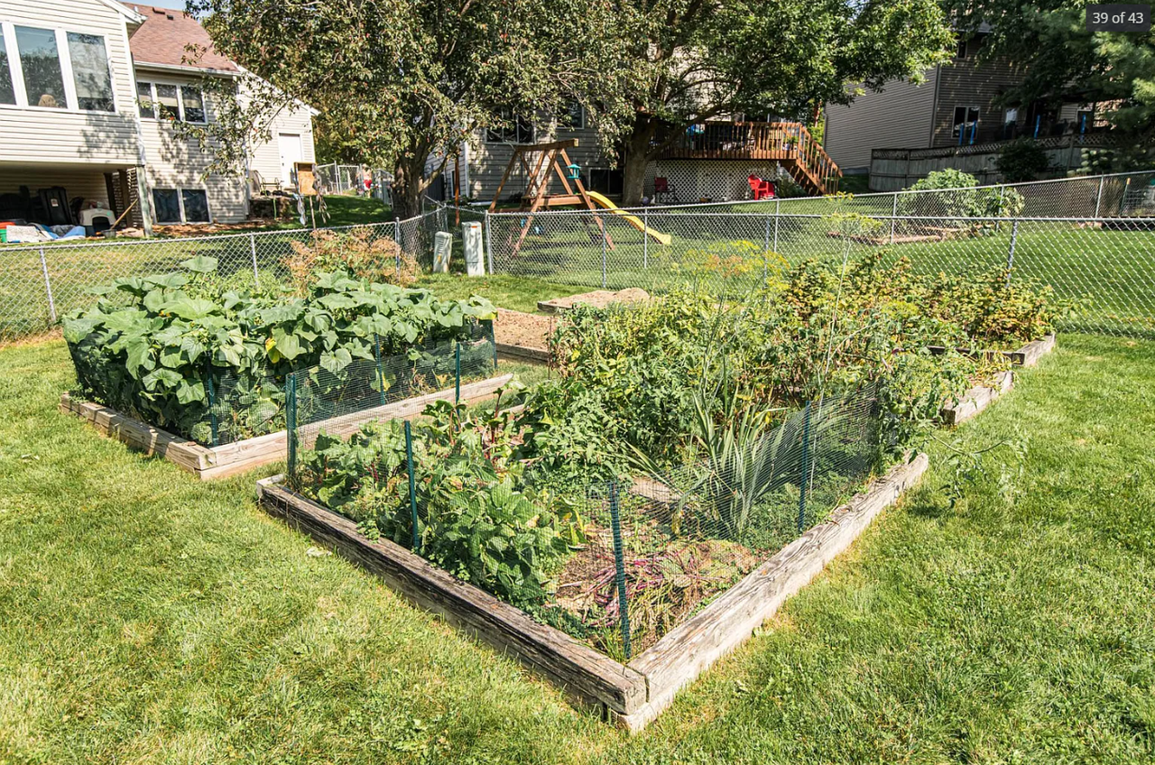 4235 Stoneham Lane Northwest #NA - Photo 4 of 40