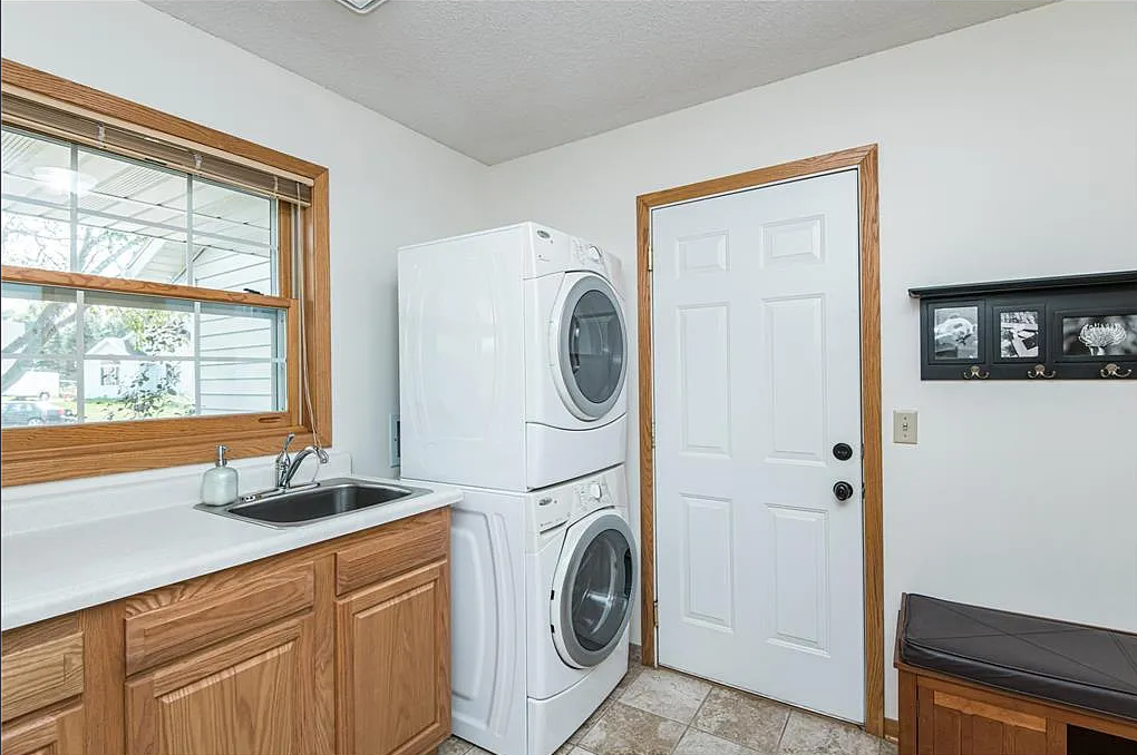 4235 Stoneham Lane Northwest #NA - Photo 6 of 40