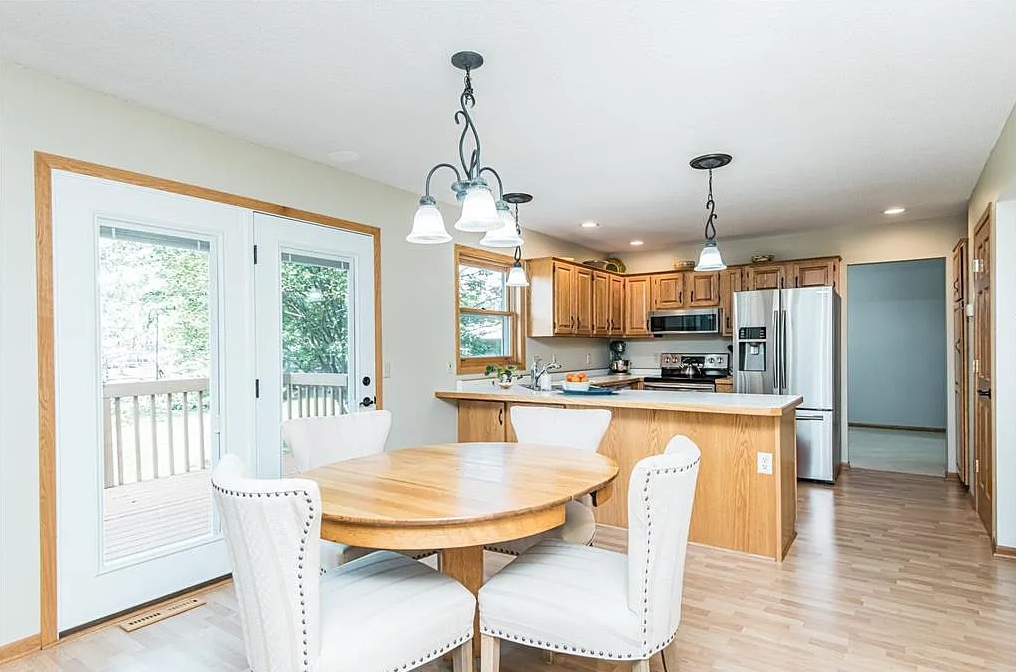 4235 Stoneham Lane Northwest #NA - Photo 7 of 40