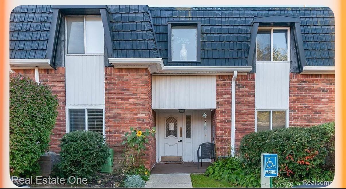 1836 Colonial Village Way #2 - Photo 4 of 13