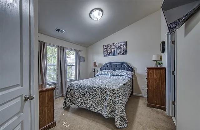 217 Spring Gardens Dr #NA - Photo 3 of 8