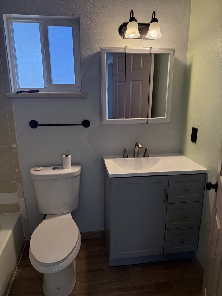 2896 Orchard Ave #C - Photo 4 of 8