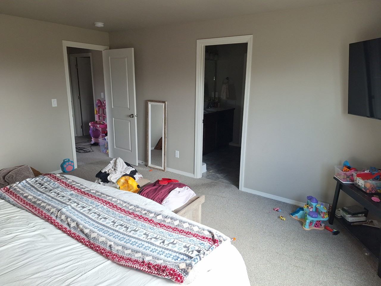 4140 Furlong Ave SE #NA - Photo 6 of 14