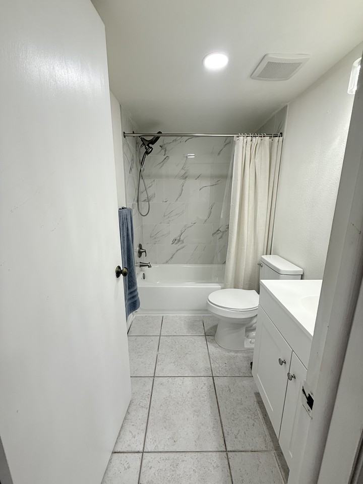 3714 Greenery Ct #214 - Photo 4 of 5