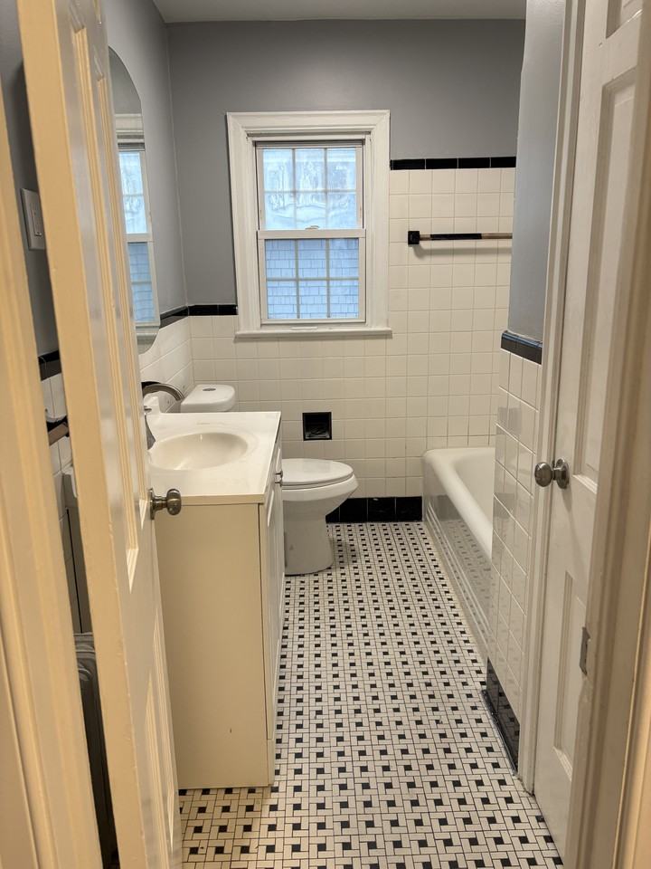 115 Ashley Street #117 - Photo 7 of 7