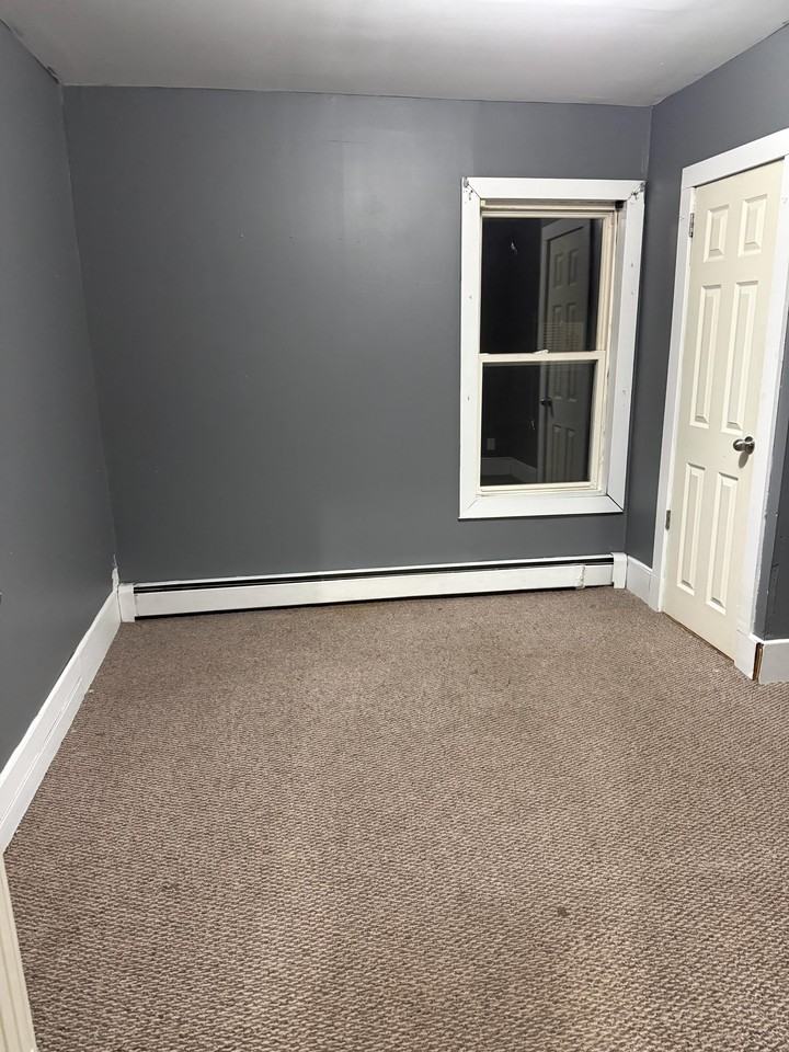 26 Gates Street #2FL - Photo 4 of 6