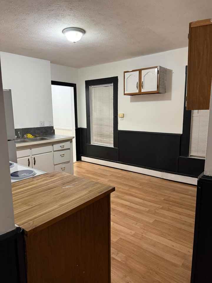 26 Gates Street #2FL - Photo 5 of 6