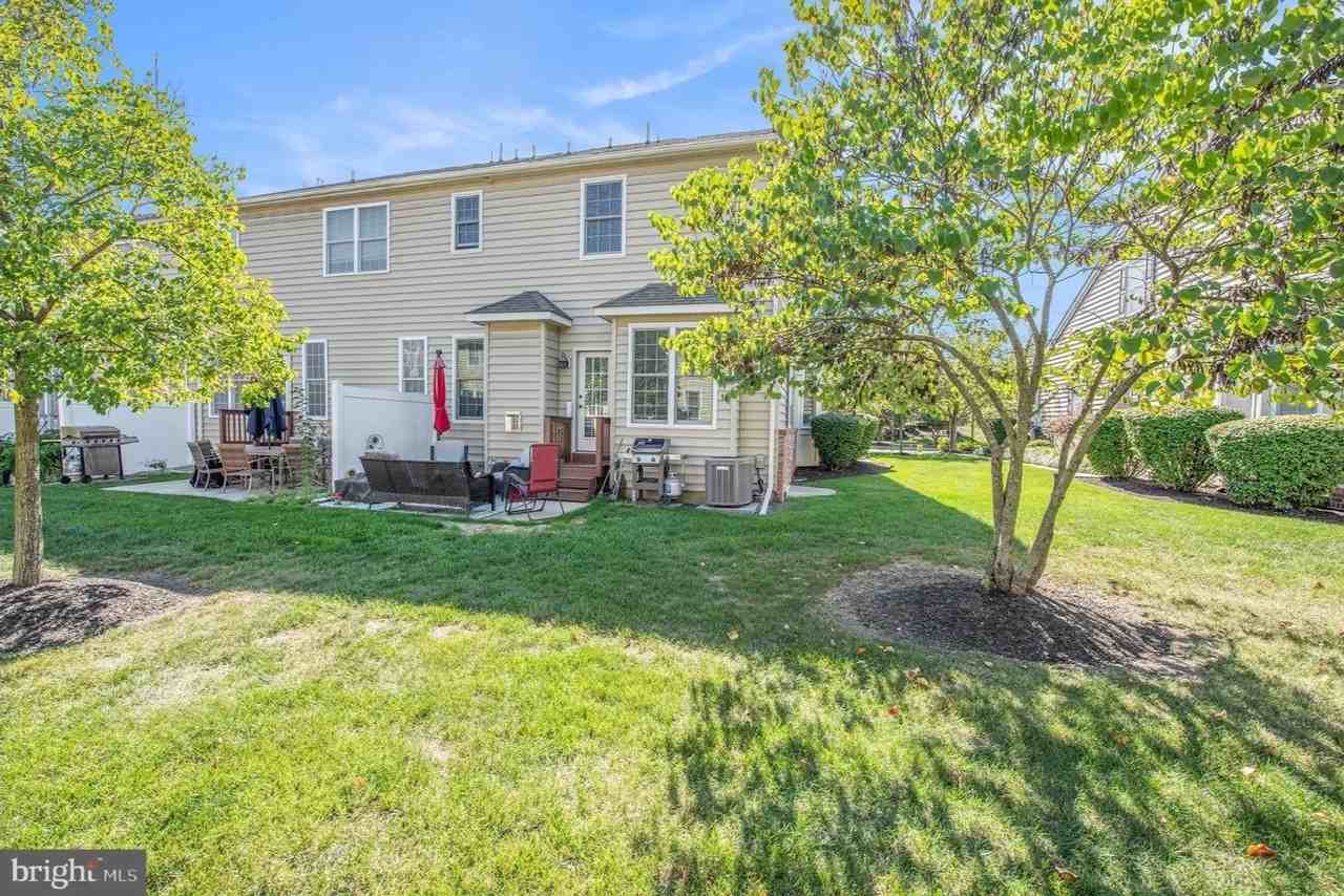 911 Caralea Drive #911 - Photo 4 of 21