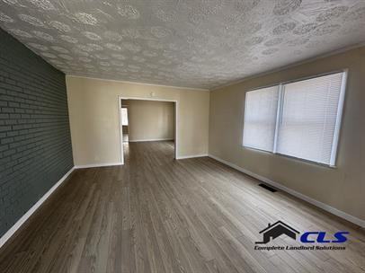 1030 N 14th St #1 - Photo 6 of 11