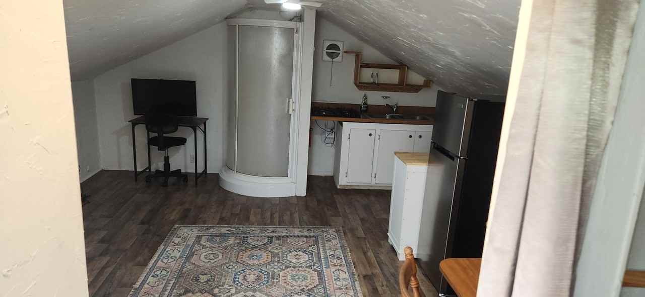 110 Satsuma #B - Photo 3 of 18